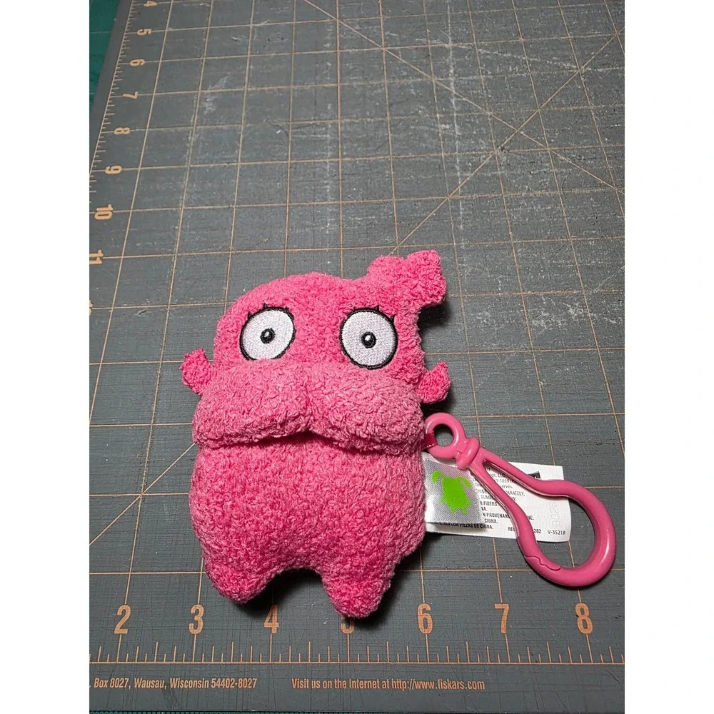 Hasbro UglyDolls Moxy Plush Clip Pink Sherpa Bag Charm E4528 3.5x4.5in